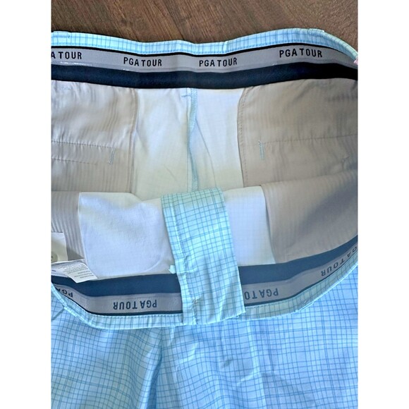PGA TOUR Men's Check Print Performance Stretch 8" Golf Shorts Cyan Blue 38 - Picture 5 of 7